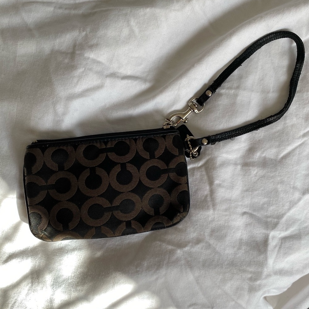 Coach Wristlet - Picture 2 of 4
